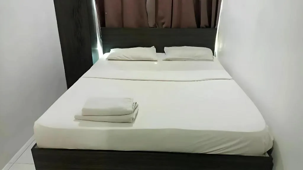Hotel Checkedinn Ipoh